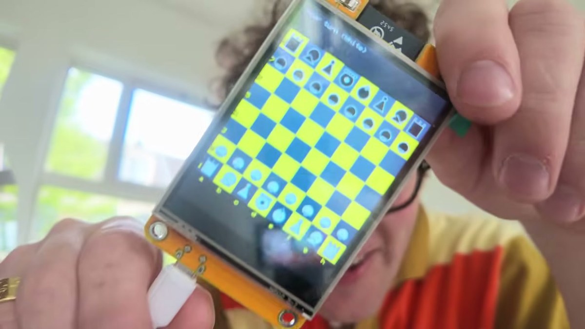The first working chess board running on the Cheap Yellow Display.